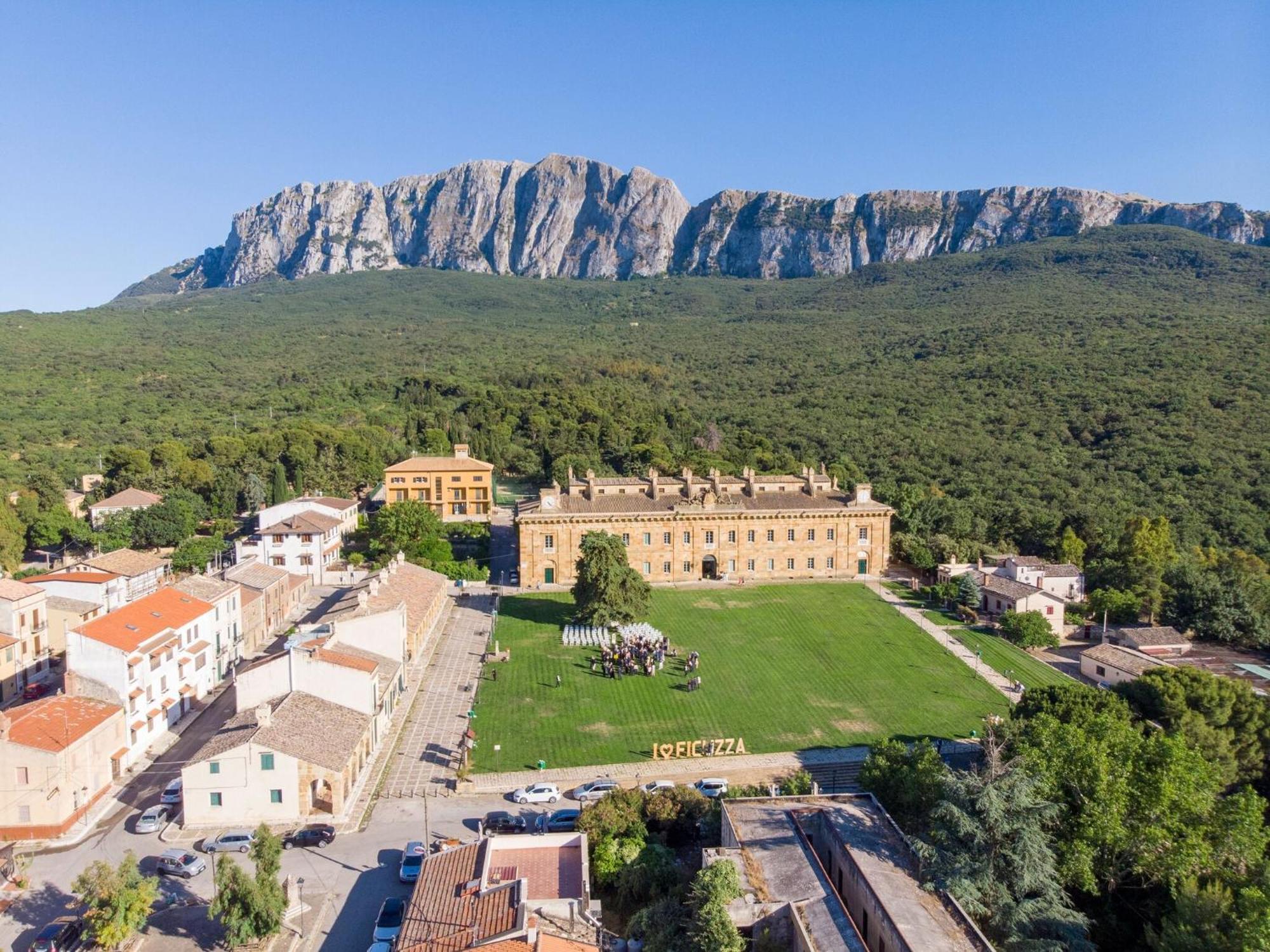 Ravishing Villa In Realmonte With Private Swimming Pool Kültér fotó