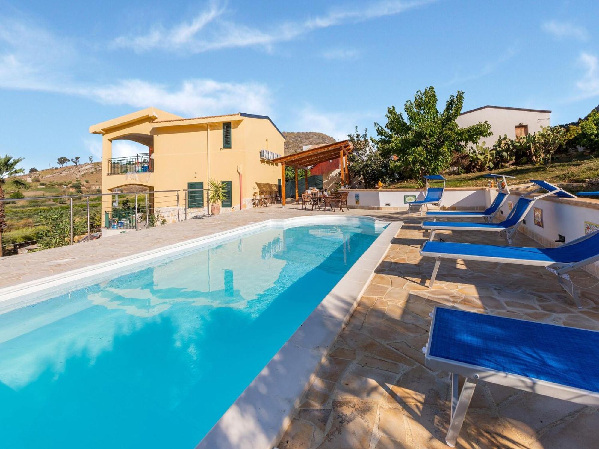 Ravishing Villa In Realmonte With Private Swimming Pool Kültér fotó
